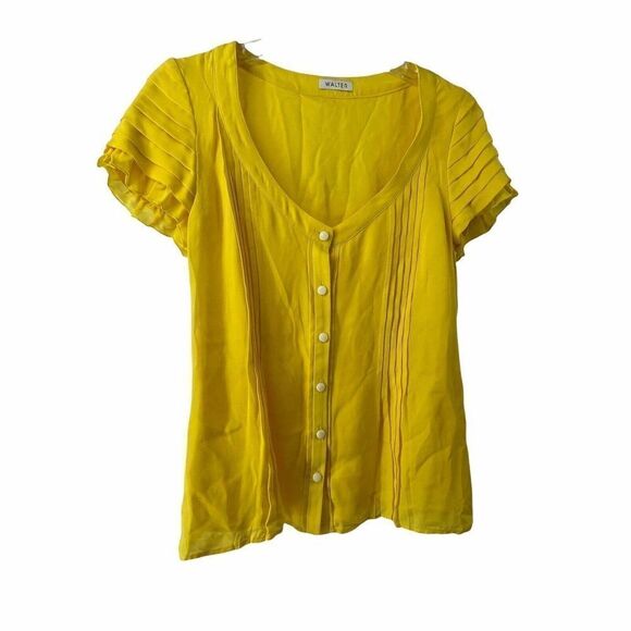 Walter Blouse Womens XS Yellow Short Sleeve Pleated Ruffle VNeck Button Up Silky - Picture 1 of 6